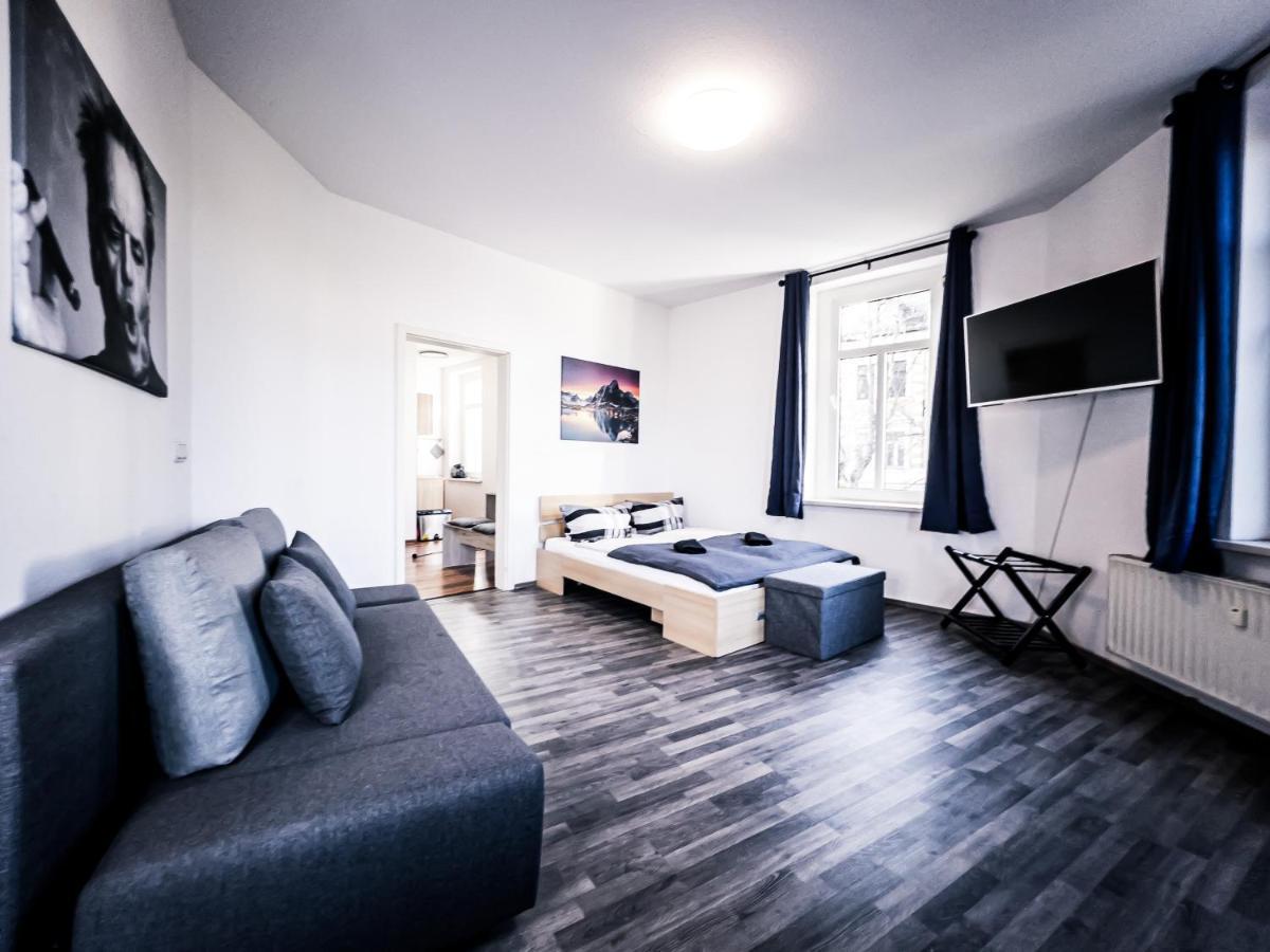 Top Apartment Mit 2 Schlafzimmern & Esszimmer - Schnelles Internet Und Nah Zu Porsche, Dhl & Flughafen Лайпциг Екстериор снимка